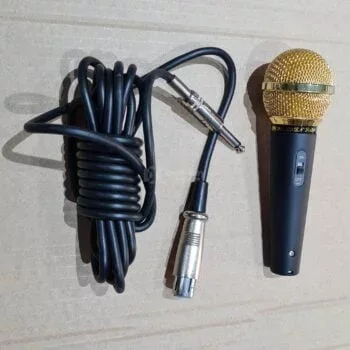 CFD-858 Microphone vocal