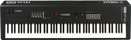 SYNTHETISEUR YAMAHA 88 TOUCHES with 88 Weighted Keys